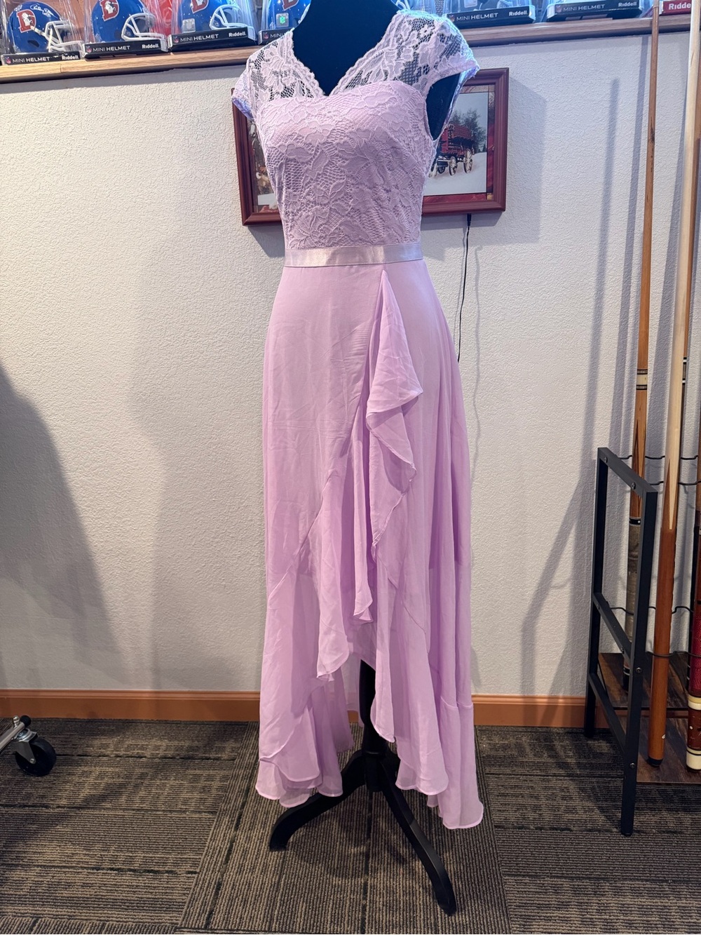 Elegant Lace Bodice Lavender Maxi Dress